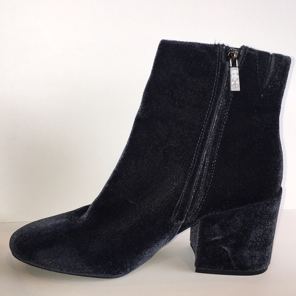 Kenneth Cole Black and Blue Embroidered Ankle Boots - Picture 4 of 8